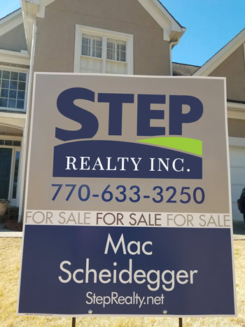 StepRealtySignsmal